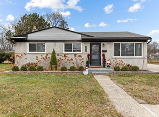 3627 David K Dr, Waterford, MI