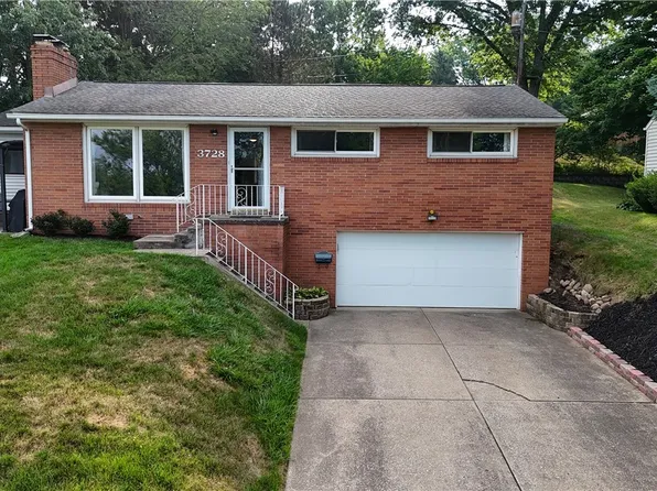 3728 Edgehill Cir NW, Canton, OH 44709