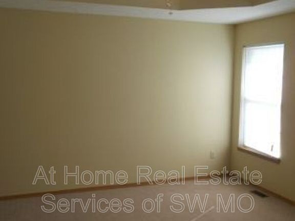3rd image of 1238 Westwood