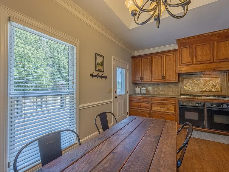 4060 Macon Hwy — Photo 3