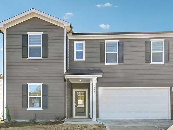 3rd image of 4032 Wesley Chapel Way