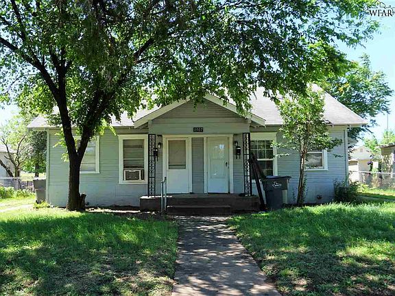 2nd image of 1907 Keeler Ave