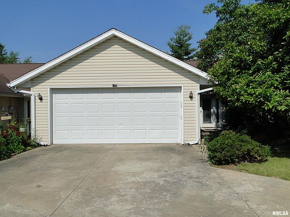 2nd image of 236 Scotch Pine Dr