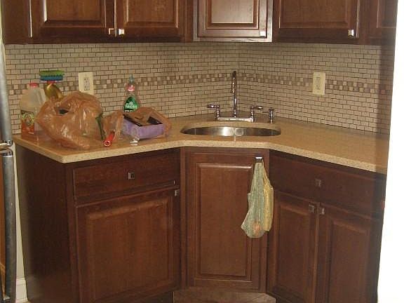 3rd image of 3028 69th St #1
