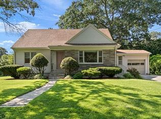 55 Clayton St, Attleboro, MA 02703
