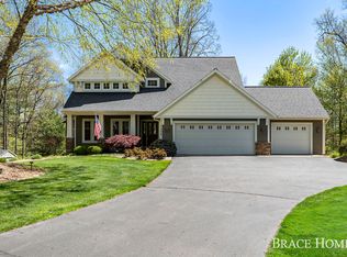 7354 Terrie Lynn Dr NE, Belmont, MI 49306