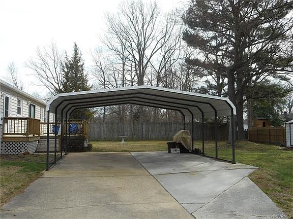 3rd image of 501 Briarwood Cir