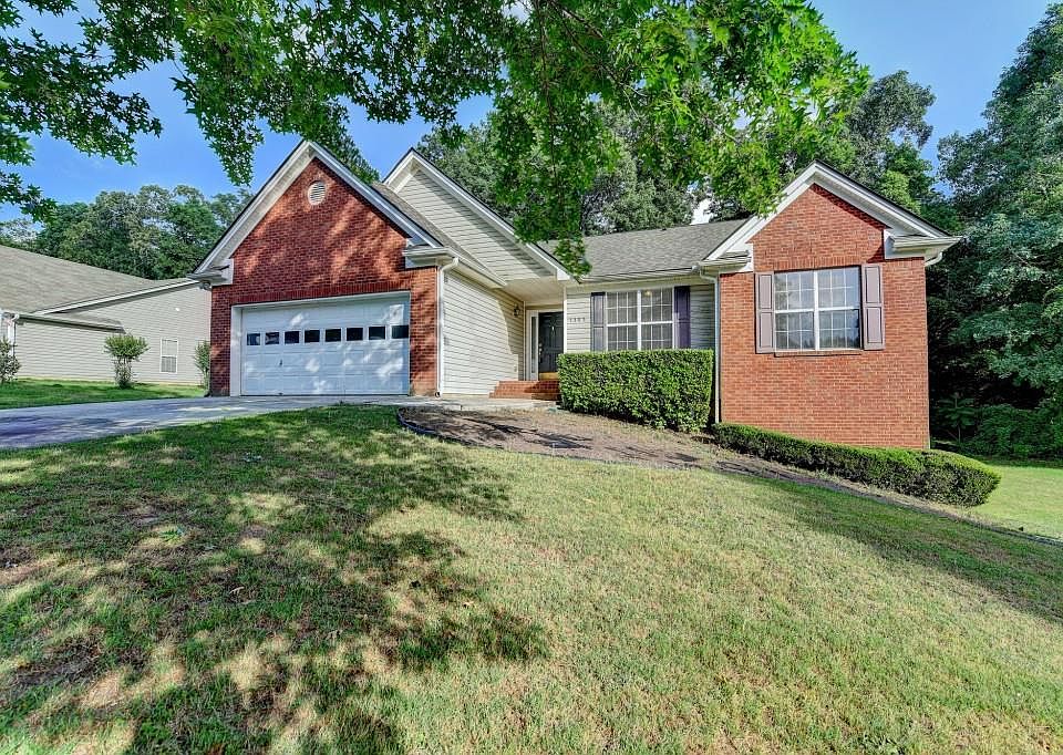 1st image of 1305 Cedar Oak Ln