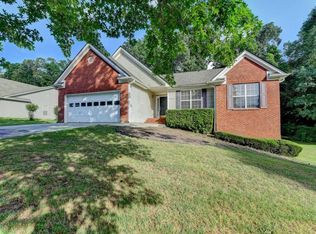 1305 Cedar Oak Ln, Lawrenceville, GA 30043