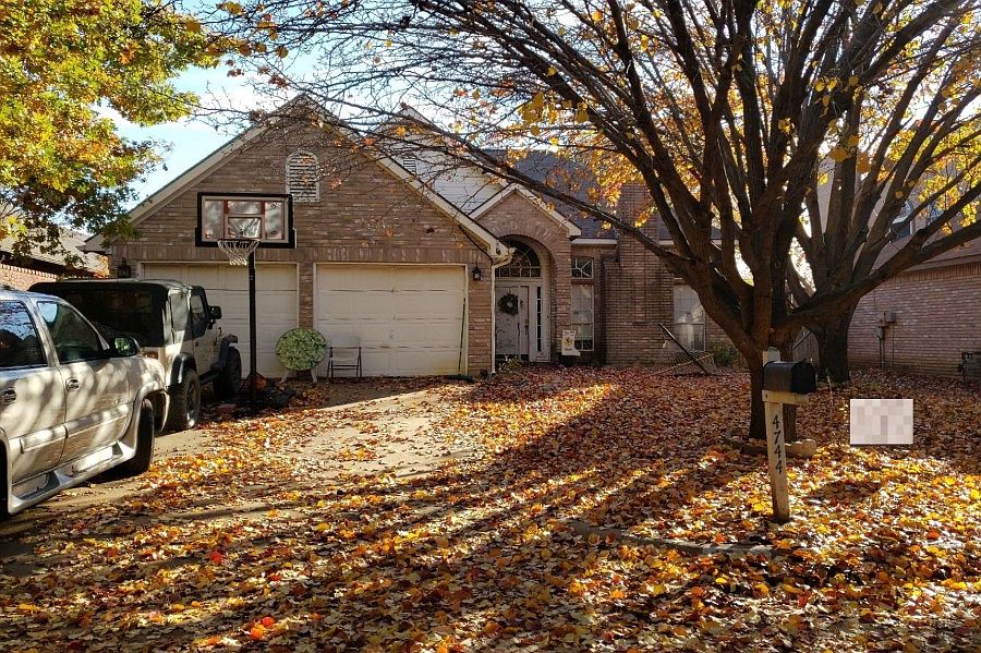 1st image of 4744 Waterway Dr