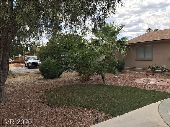 4th image of 963 Laramore Dr