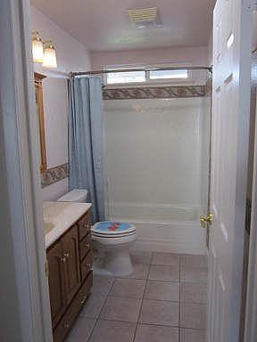 2nd image of 5575 Linrich Ln #A