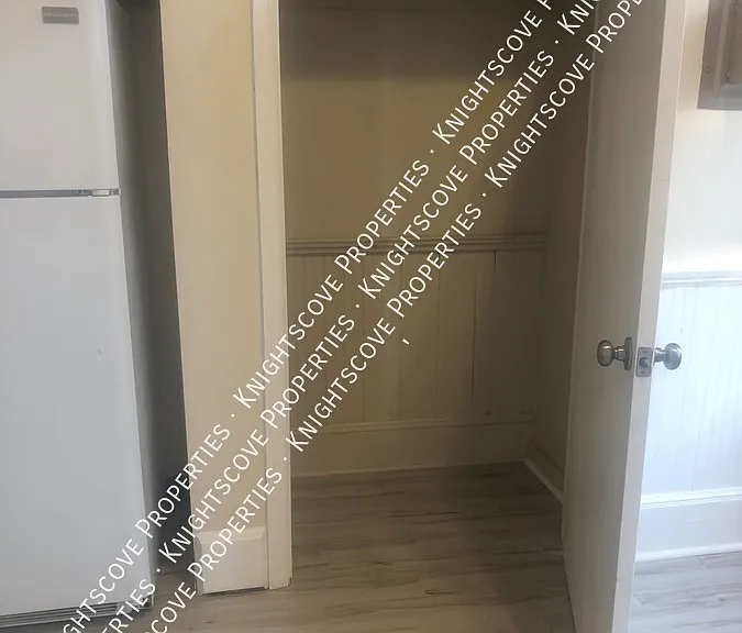 1557 Main St #8 — Photo 5
