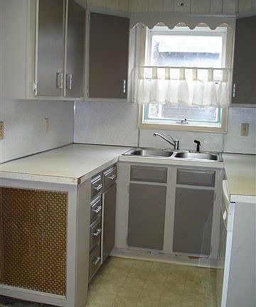 Home for Sale in Lykens, PA $25,000