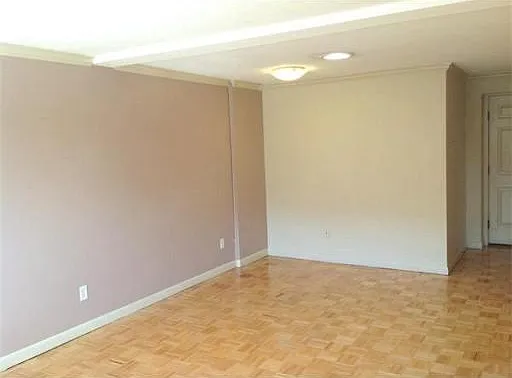 329 Harvard St #30 — Photo 3