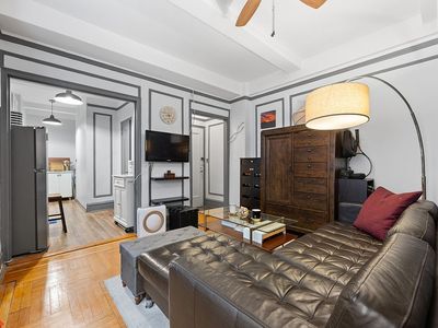 269 W 72nd St APT 2D, Manhattan, NY, 10023