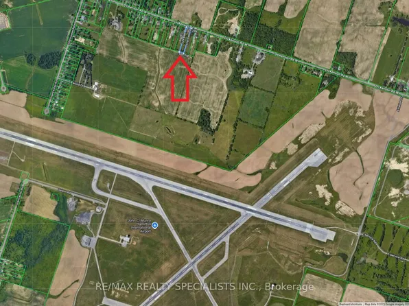 9697 Dickenson Rd W, Hamilton, ON L0R 1W0