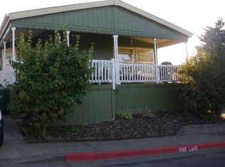 1089 SW Clawson Cir, Troutdale, OR 97060