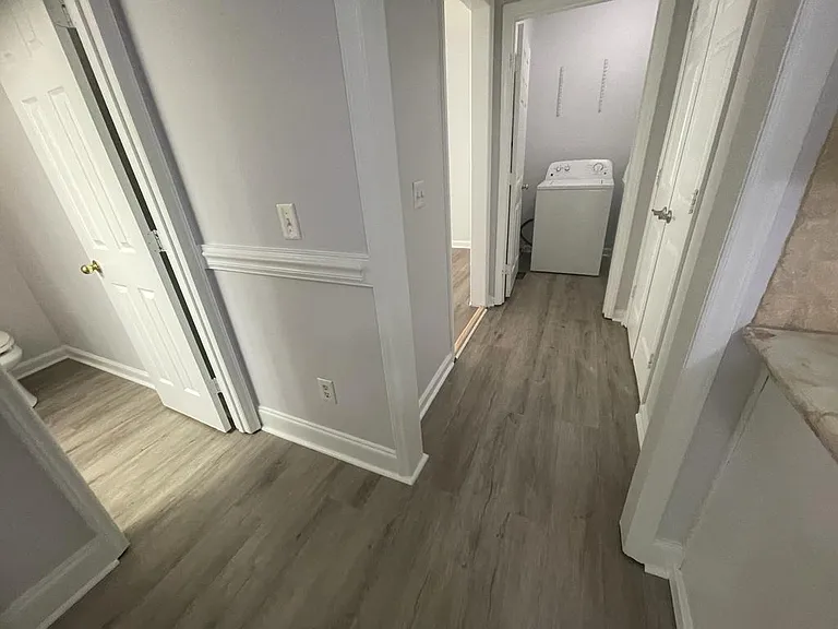 153 Troy Dr — Photo 10
