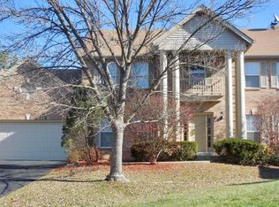 14901 Jockey Club Dr, Chesterfield, MO 63017