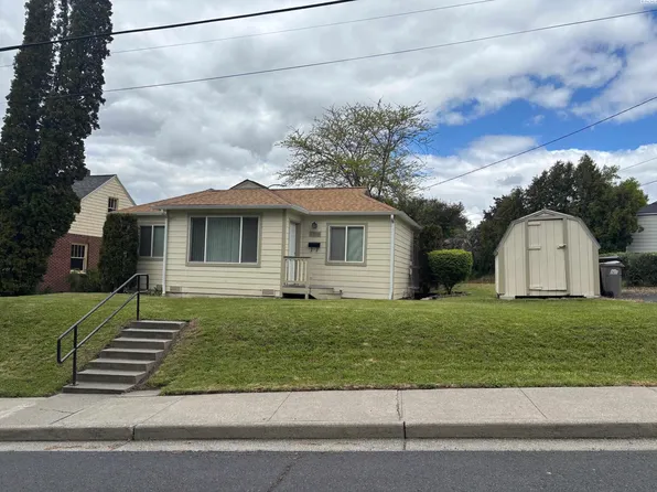 1320 NE Harvey Rd, Pullman, WA 99163