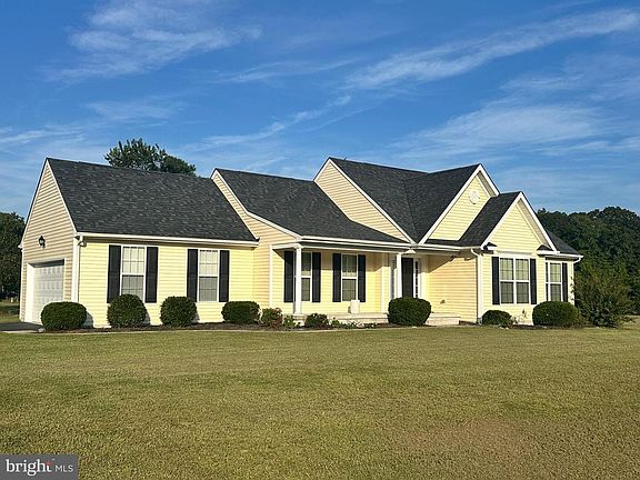 2nd image of 25911 Country Meadows Dr