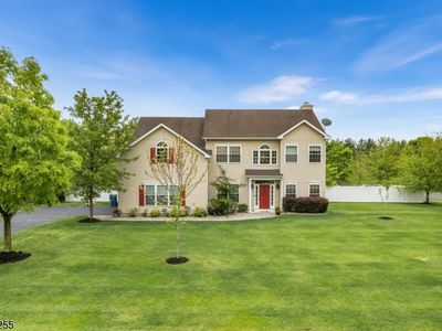 1 Yost Dr, Hillsborough, NJ, 08844