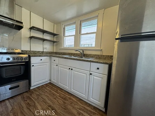 321 W 6th St — Photo 4