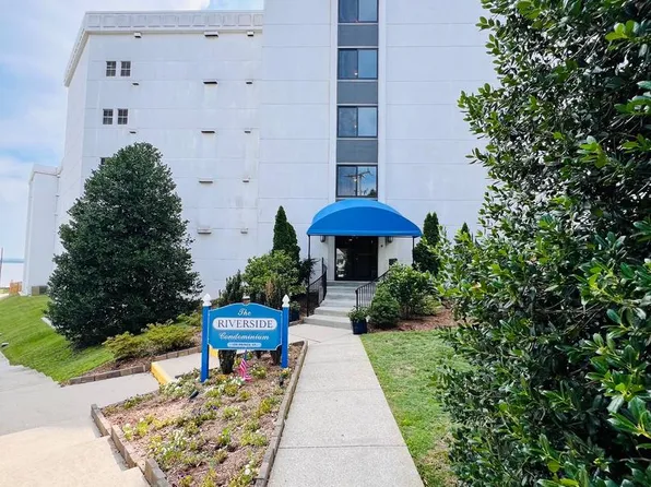 128 Prince St #106, Tappahannock, VA 22560