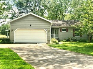 60 Gardner St, Fredonia, NY