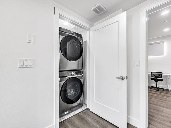 3rd image of 1269 W 36th St #1271