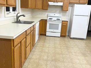 12 Granite St APT 2, Webster, MA 01570