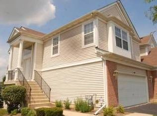 1148 Lillian Ln, West Chicago, IL 60185