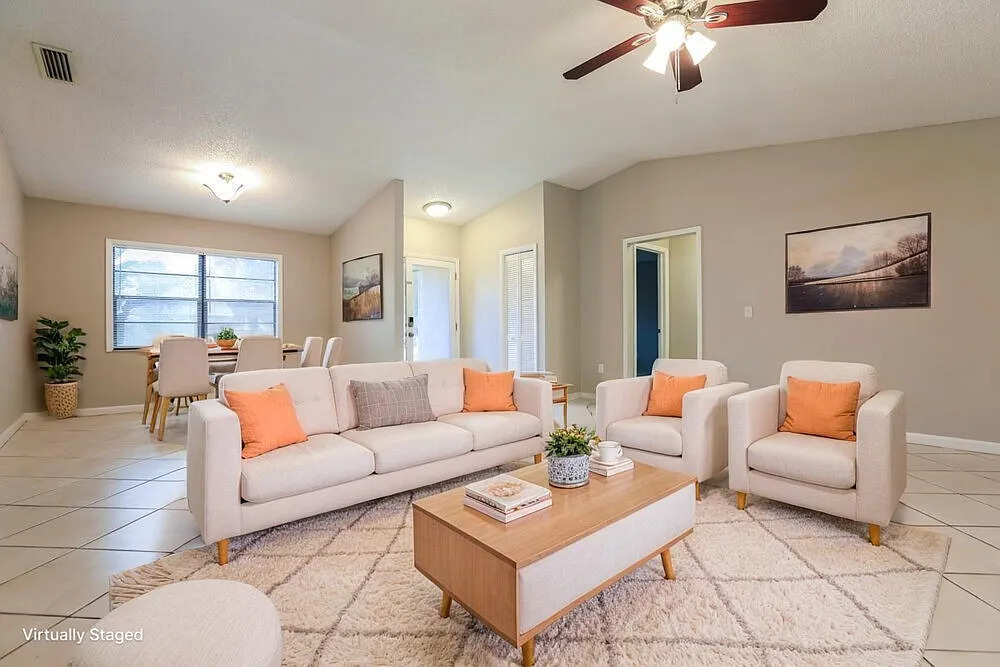 3 bed, 2.0 bath, 1523 sqft, $4,130 — Photo 4