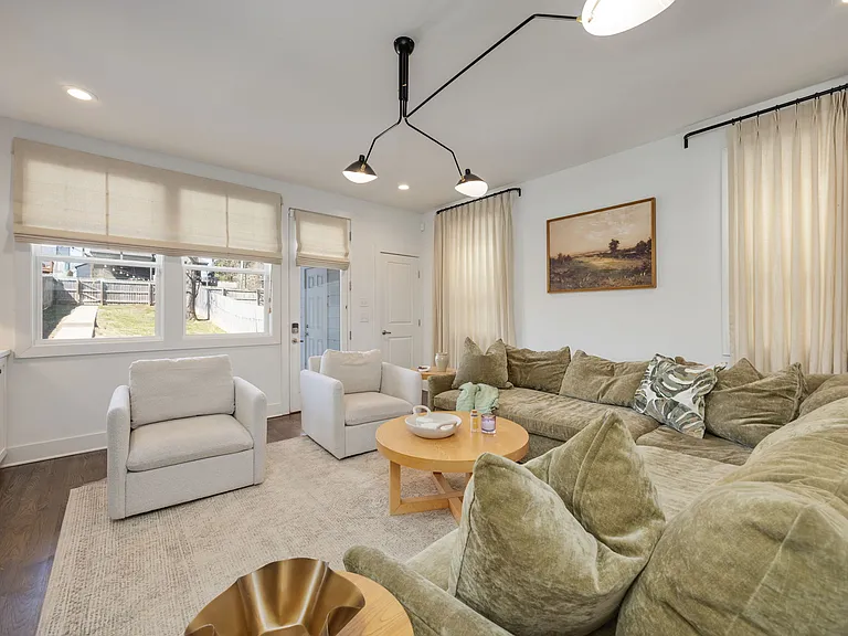 629C James Ave #3 — Photo 24