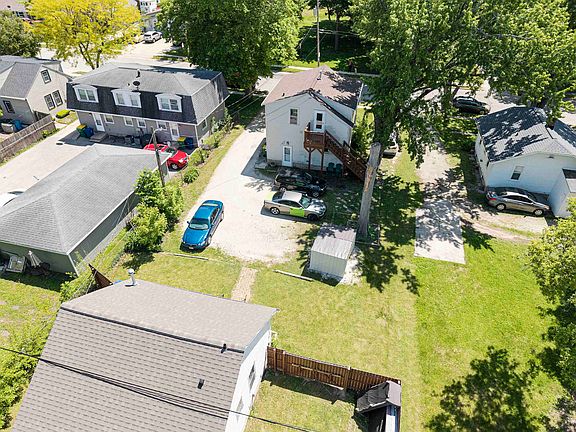4th image of 1841 Oakdale Ave