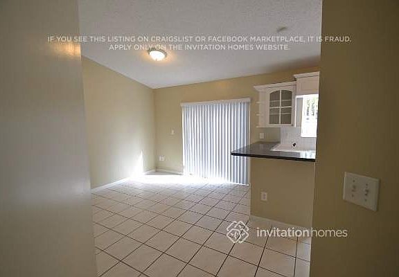 4th image of 15770 SW 74th St