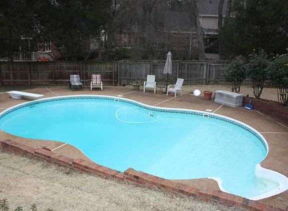 3rd image of 3058 Sandy Creek Dr