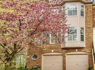 12868 Fair Heights Dr, Fairfax, VA 22033