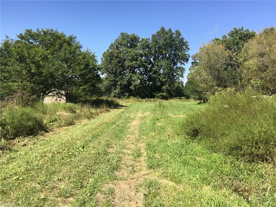2nd image of Cooper Foster Park Rd