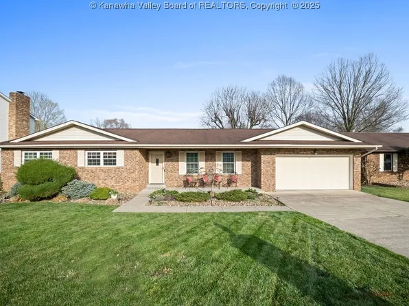 108 Moorefield Pl, Scott Depot, WV 25560