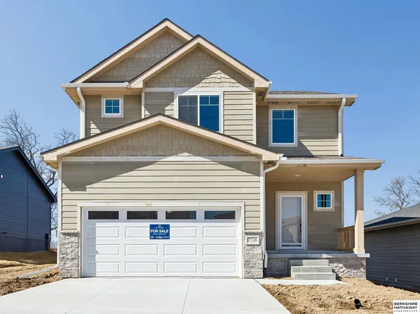 7716 N 116th Ave, Omaha, NE 68142