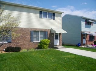 10 Heights Ave, Hanover, PA 17331