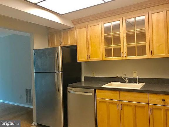 3rd image of 7621 Provincial Dr APT 206