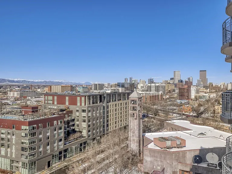 400 E 3rd Ave #1203 — Photo 25