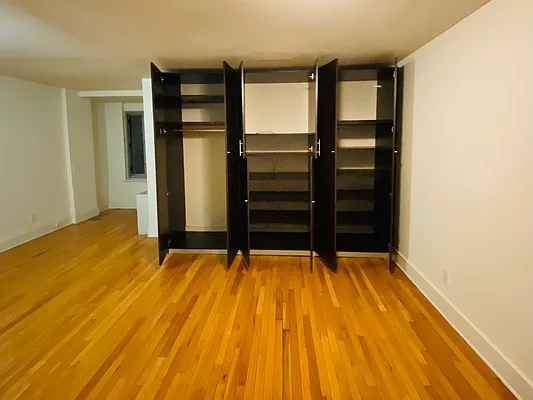 Rented by NCC Property LLC | media 9