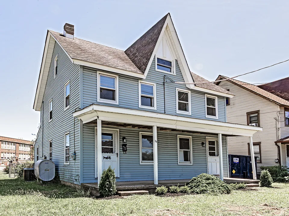 74 S Broadway