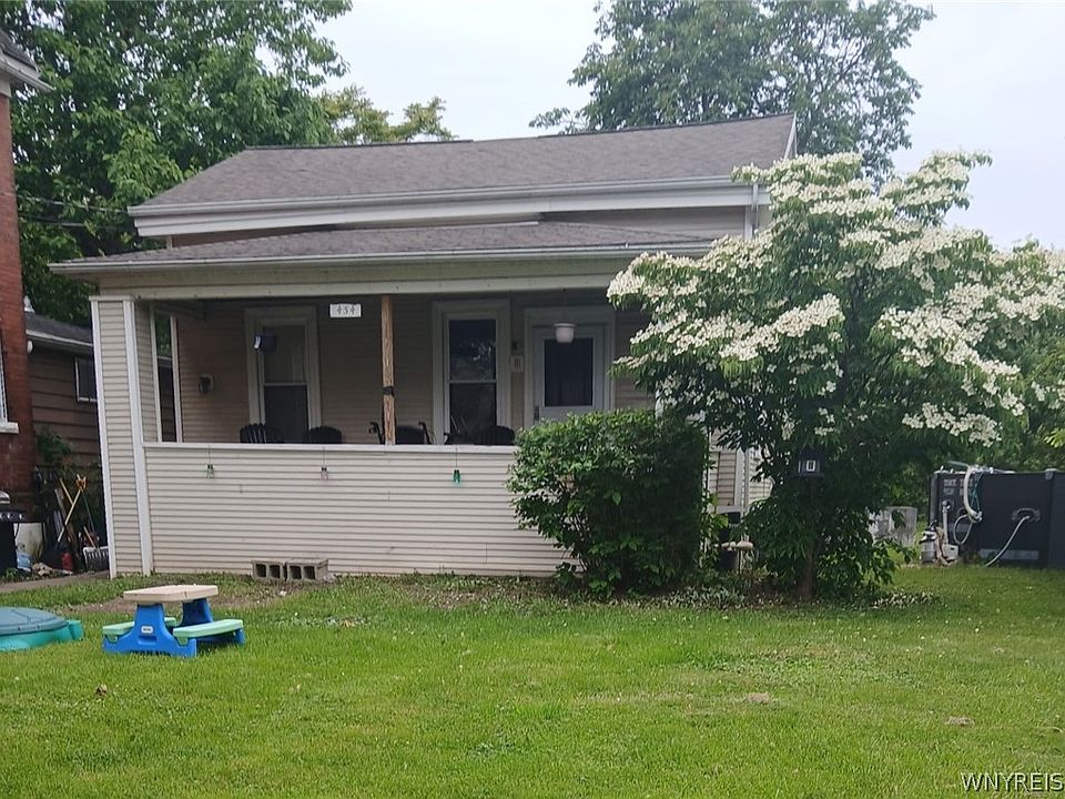 1st image of 454 18th St