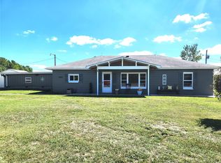 16112 Old Us Highway 50, Carlyle, IL 62231 | Zillow