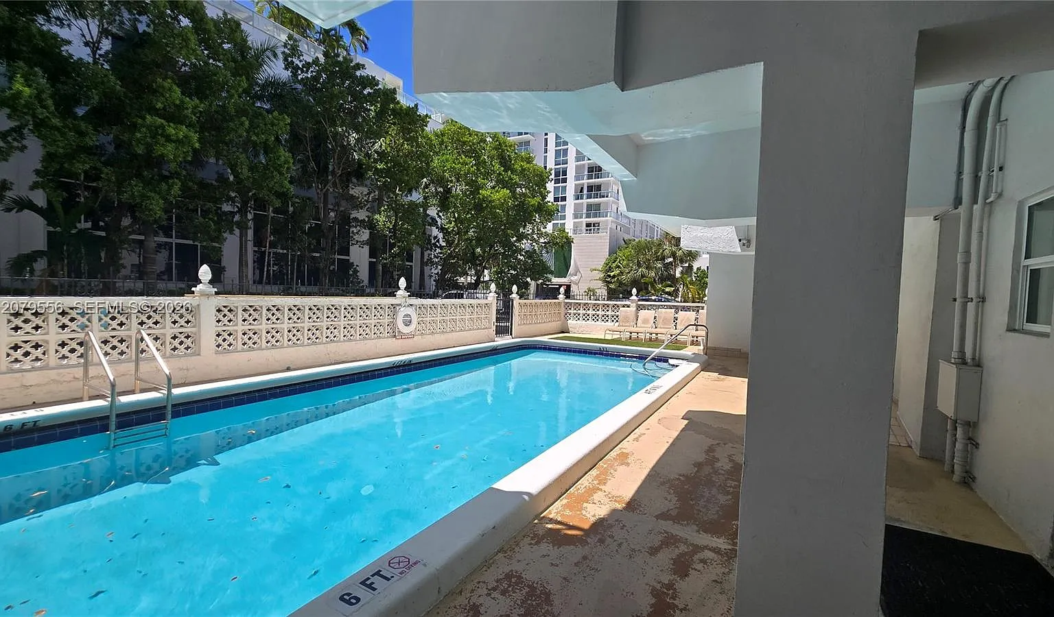 Leisure House Condo — Photo 4